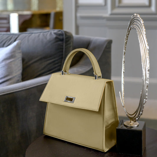 Carter Wade: Redefining Luxury with Cruelty-Free and Sustainable Handbags